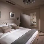 Belamar Vila *